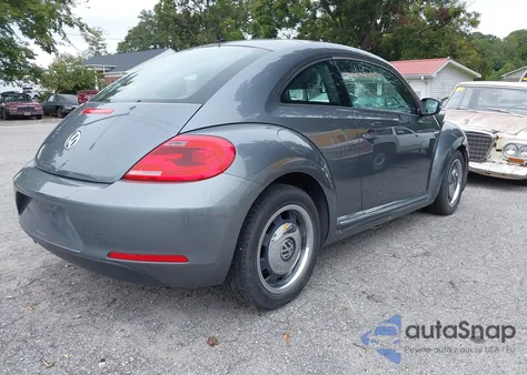 2012 Volkswagen Beetle 2.5L from USA, damaged, VIN 3VWHP7AT8CM628371